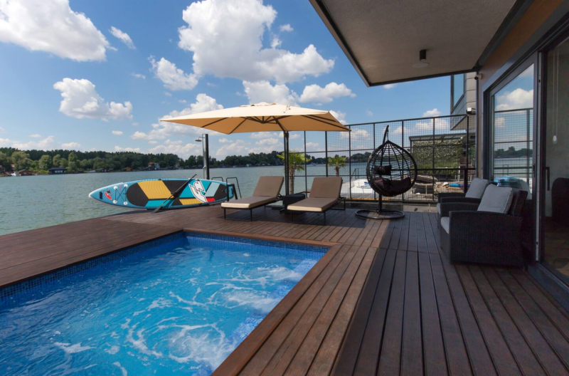 Splav na Adi - Island | Weekendica