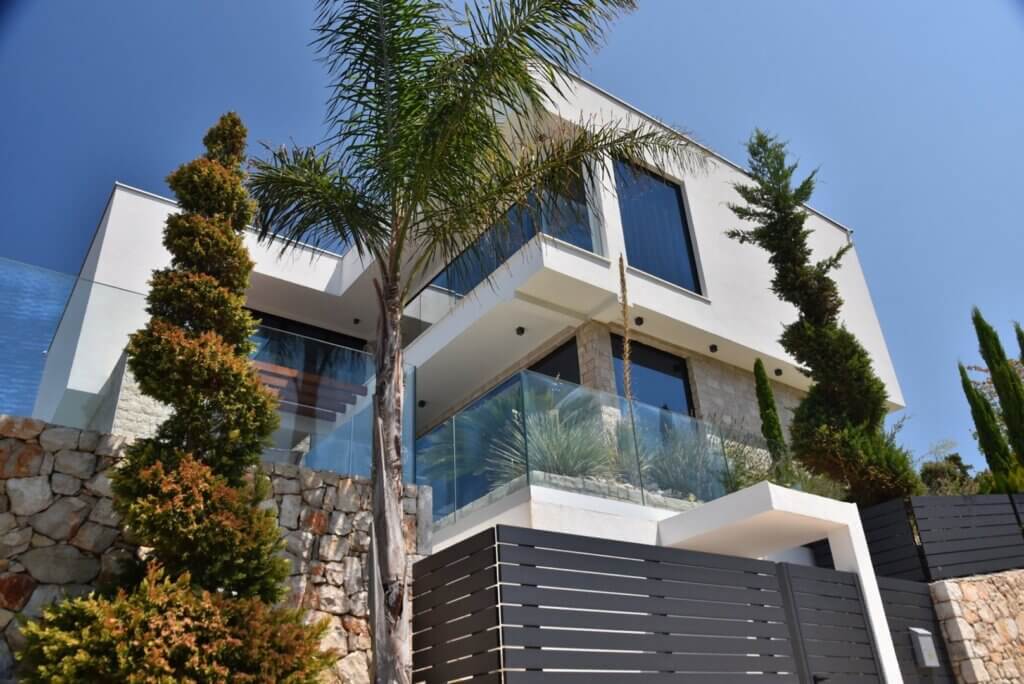 Vila sa bazenom solta 57