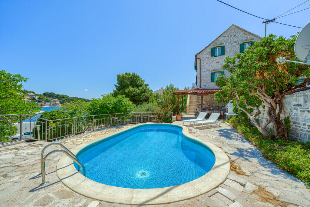Vila sumartinska luka 4